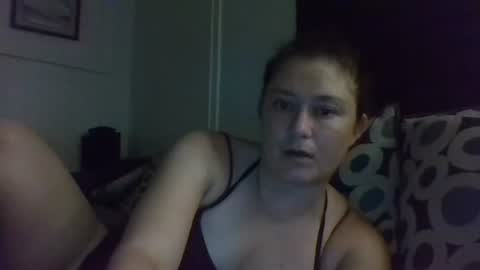 Snapshot of bossy_b1018 chatting on November 7, 4:45 am bossy_b1018 online show from November 7, 4:45 am