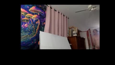 Bottomboo7 online show from December 13, 1:22 pm