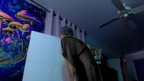 Bottomboo7 online show from January 4, 12:38 pm