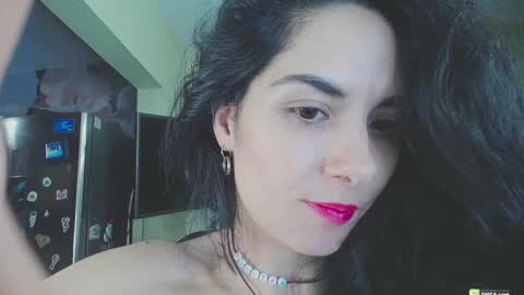 Helen  online show from February 17, 6:59 pm