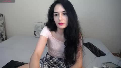 Helen  online show from October 17, 3:03 pm