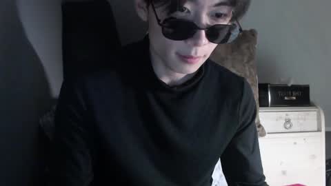 Snapshot of boxman556990 chatting on December 25, 9:22 pm boxman556990 online show from December 25, 9:22 pm