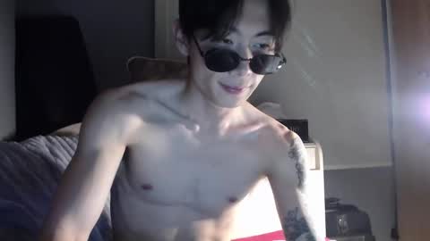 Snapshot of boxman556990 chatting on December 27, 12:18 am boxman556990 online show from December 27, 12:18 am