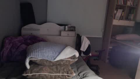 Snapshot of boxman556990 chatting on January 23, 4:26 pm boxman556990 online show from January 23, 4:26 pm