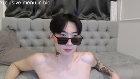 Snapshot of boxman556990 chatting on November 15, 5:20 pm boxman556990 online show from November 15, 5:20 pm