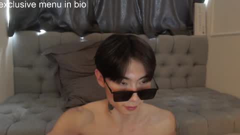 Snapshot of boxman556990 chatting on November 19, 6:02 am boxman556990 online show from November 19, 6:02 am