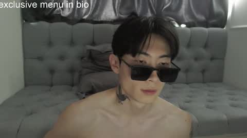 Snapshot of boxman556990 chatting on November 27, 2:24 am boxman556990 online show from November 27, 2:24 am