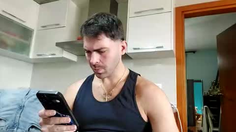 Snapshot of boy_aroundtheworld chatting on November 28, 12:08 pm Dan online show from November 28, 12:08 pm