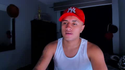 boy_nauthy online show from March 4, 5:00 am