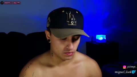 boy_nauthy online show from October 15, 9:09 am