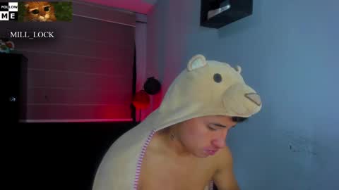 Snapshot of boylatin_777 chatting on December 12, 6:36 am miguel online show from December 12, 6:36 am