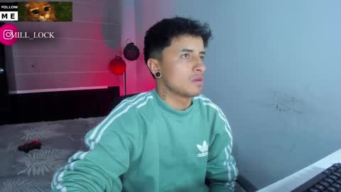 Snapshot of boylatin_777 chatting on December 18, 2:32 am miguel online show from December 18, 2:32 am