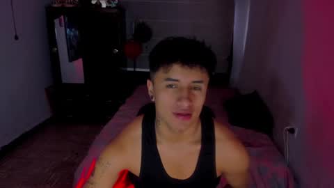 Snapshot of boylatin_777 chatting on January 23, 8:13 pm miguel online show from January 23, 8:13 pm