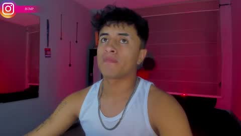 Snapshot of boylatin_777 chatting on January 27, 2:20 am miguel online show from January 27, 2:20 am