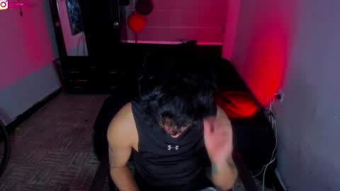 Snapshot of boylatin_777 chatting on February 3, 3:42 am miguel online show from February 3, 3:42 am