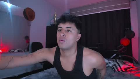 Snapshot of boylatin_777 chatting on February 27, 5:02 am miguel online show from February 27, 5:02 am