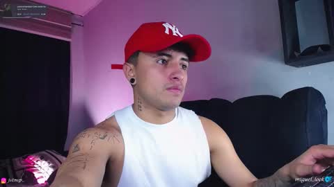 Snapshot of boylatin_777 chatting on October 9, 4:54 am miguel online show from October 9, 4:54 am