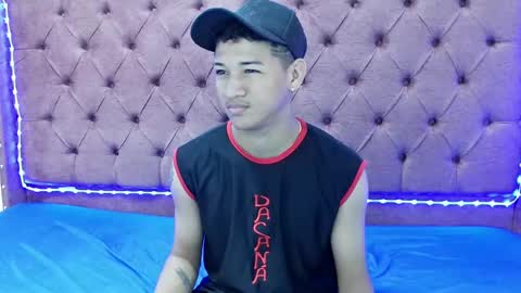 ALEX - TAYLER  -MIKE online show from January 7, 1:14 pm