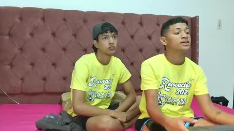 ALEX - TAYLER  -MIKE online show from February 3, 2:13 pm