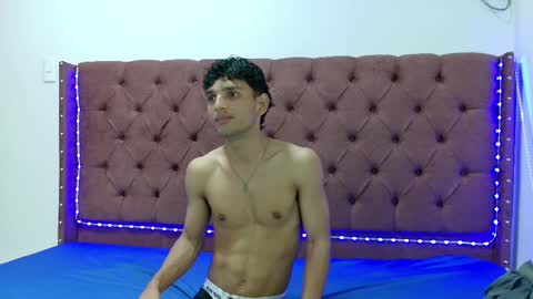 ALEX - TAYLER  -MIKE online show from February 14, 1:29 pm