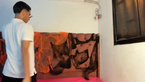 ALEX - TAYLER  -MIKE online show from October 6, 1:08 pm