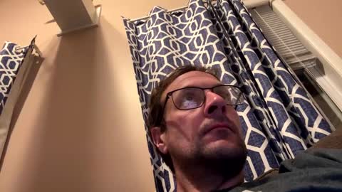 Snapshot of boysetsfire34 chatting on February 6, 1:38 am boysetsfire34 online show from February 6, 1:38 am