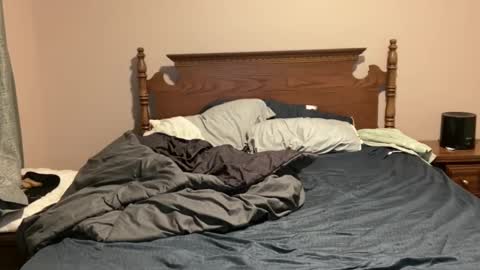 Snapshot of boysetsfire34 chatting on February 9, 6:22 am boysetsfire34 online show from February 9, 6:22 am