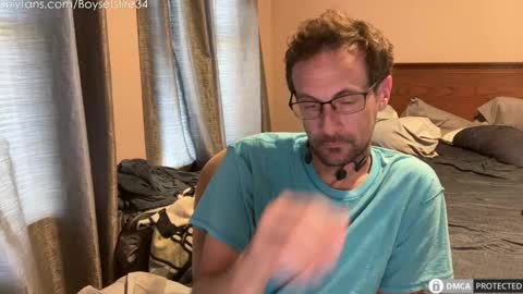 Snapshot of boysetsfire34 chatting on September 9, 7:13 pm boysetsfire34 online show from September 9, 7:13 pm