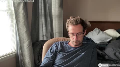 Snapshot of boysetsfire34 chatting on September 25, 2:21 pm boysetsfire34 online show from September 25, 2:21 pm