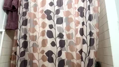 Snapshot of boysetsfire34 chatting on December 2, 12:05 am boysetsfire34 online show from December 2, 12:05 am