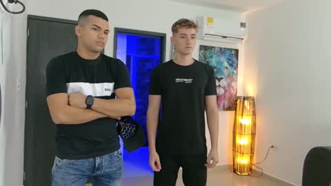 Snapshot of boysgang_sex chatting on November 8, 11:32 am Angelo Mark Fernando Taylor online show from November 8, 11:32 am