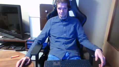 bponie1 online show from December 7, 11:12 pm