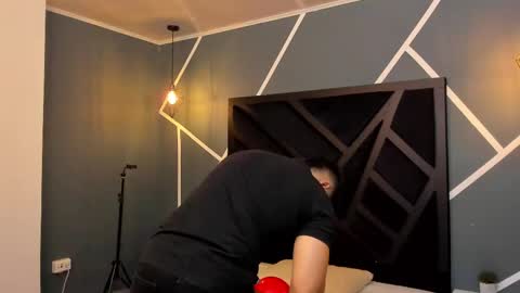 Snapshot of brad_summer chatting on February 14, 5:14 pm brad summer online show from February 14, 5:14 pm