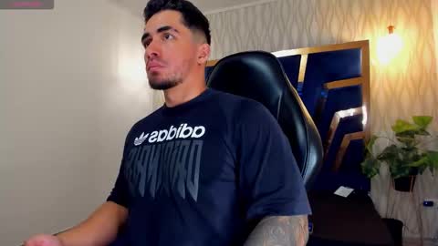 Snapshot of brad_summer chatting on September 30, 5:29 pm brad summer online show from September 30, 5:29 pm