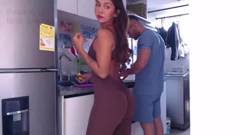 Snapshot of bradandjenn chatting on March 12, 7:28 pm Your favorite couple and the best butt on Chatur online show from March 12, 7:28 pm