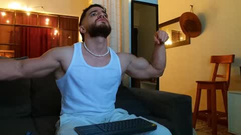 Bradley Martinez online show from January 6, 4:36 am