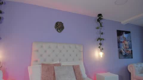   online show from January 25, 12:47 pm