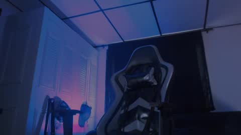 brasi_ online show from October 3, 6:27 pm