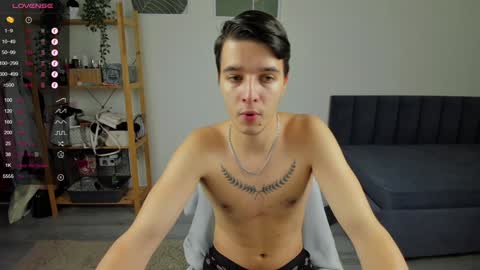 Johny Bravo online show from December 4, 5:49 am