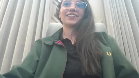 Snapshot of breakfastwithtiffanys chatting on September 30, 11:32 pm breakfastwithtiffanys online show from September 30, 11:32 pm