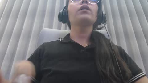 Snapshot of breakfastwithtiffanys chatting on October 4, 4:49 pm breakfastwithtiffanys online show from October 4, 4:49 pm