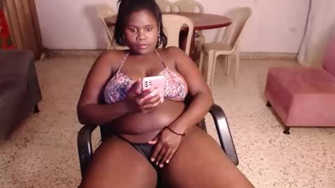 Valentina online show from January 12, 4:00 am