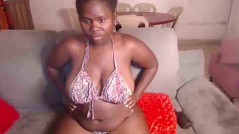 Valentina online show from November 7, 8:14 am