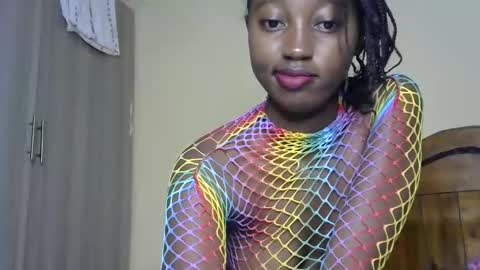 breelia online show from February 25, 3:52 am