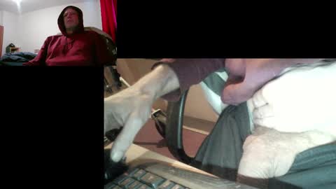 Snapshot of bremer64 chatting on March 2, 7:54 am bremer64 online show from March 2, 7:54 am