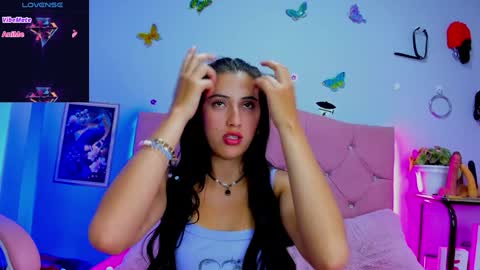 Brenda moris online show from January 19, 1:21 am