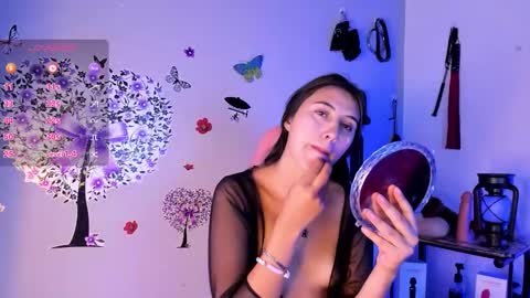 Brenda moris online show from September 16, 10:00 pm