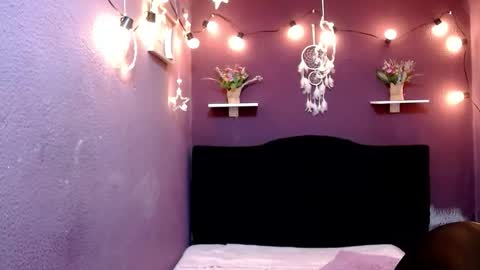 brenda_smile12 online show from September 23, 1:36 pm