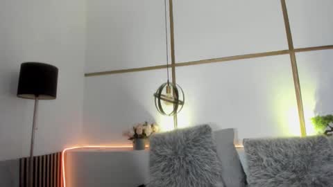 MeganBeaked online show from November 20, 12:05 pm