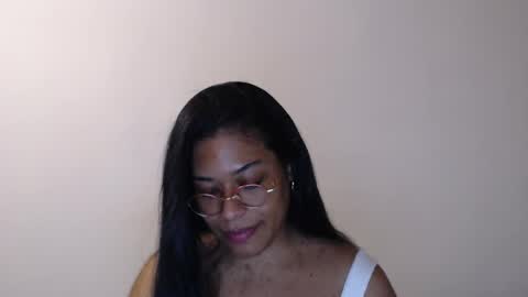 Snapshot of briannacute chatting on September 18, 12:34 am Briaa online show from September 18, 12:34 am